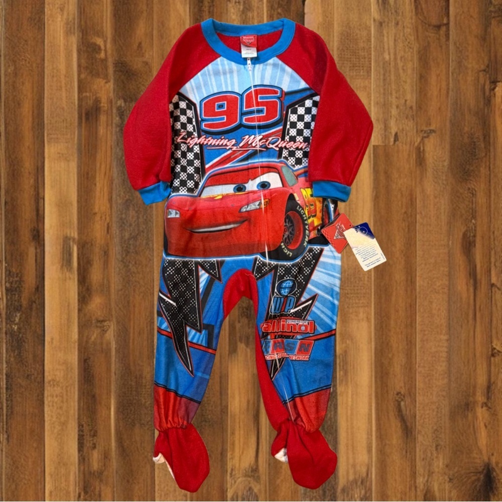 Disney Pixar Cars Lightning McQueen Fleece Sleeper – Size 2T – NWT